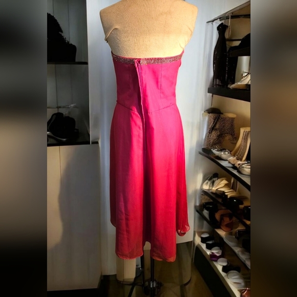 Elegant Pink Strapless Dress - Picture 2 of 7